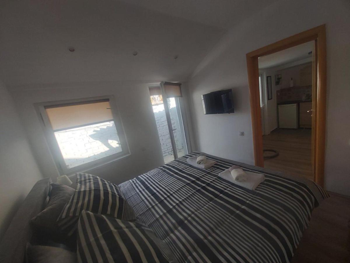 Apartman N&A Нови Сад Екстериор снимка
