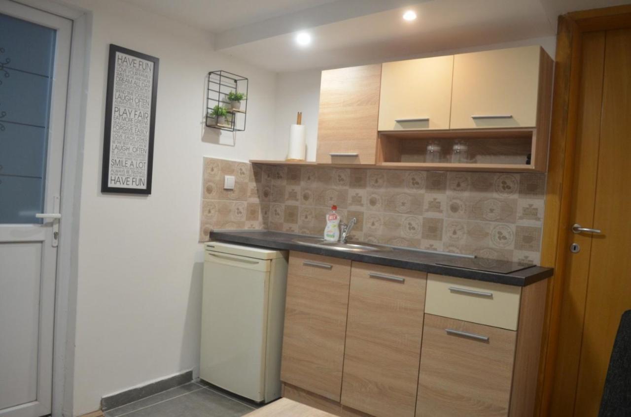 Apartman N&A Нови Сад Екстериор снимка